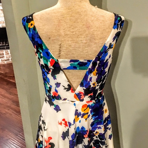 Betsey Johnson Floral Dress - Picture 5 of 5